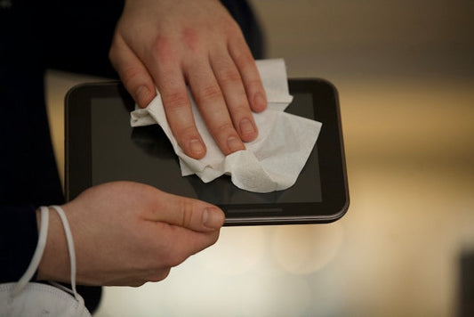 「除菌」と「抗菌」の違いわかりますか？　ヒバ精油は両方可能な天然の優等生！